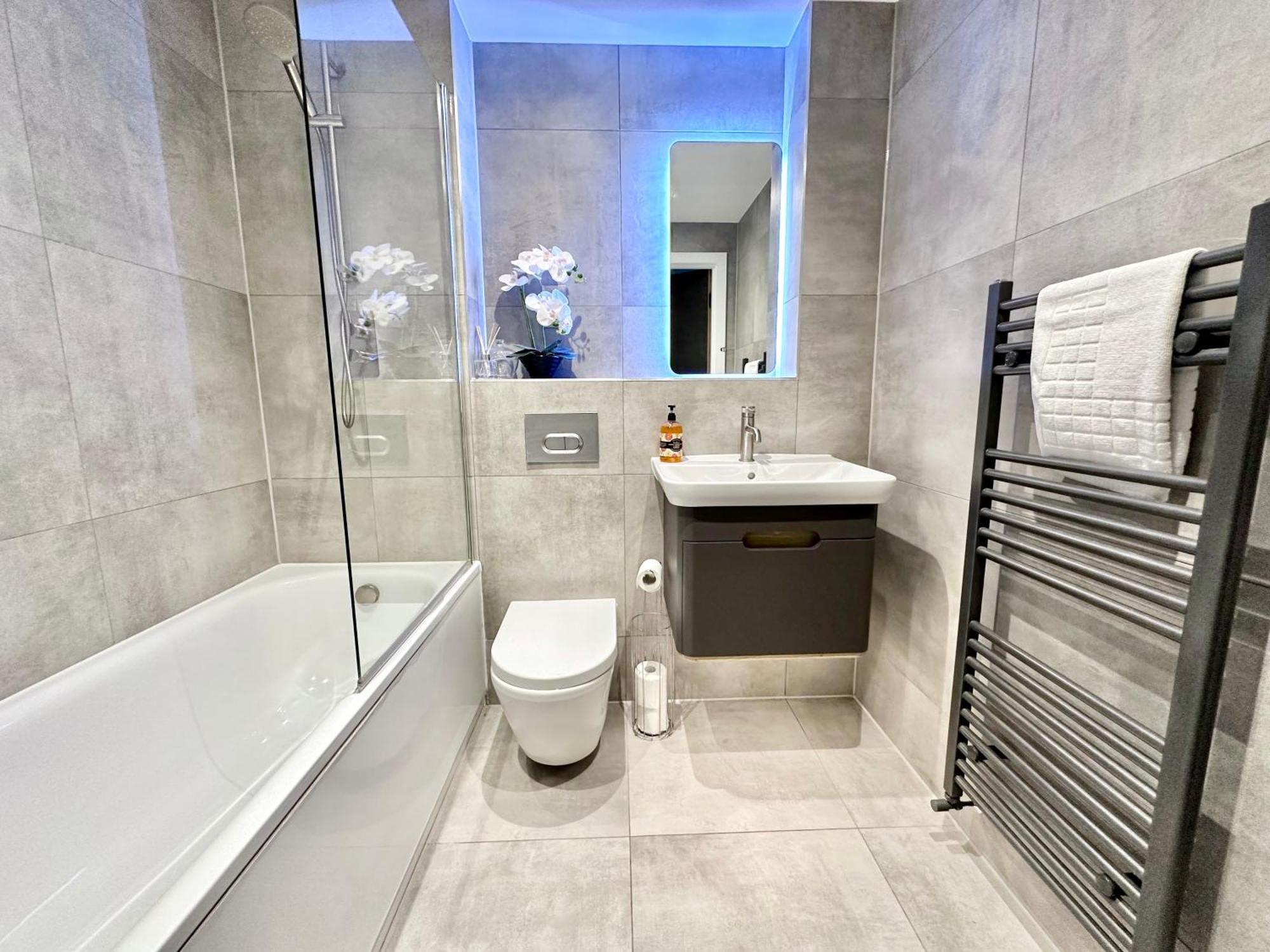 Icona 20 - City Centre Apartment Йорк Екстериор снимка